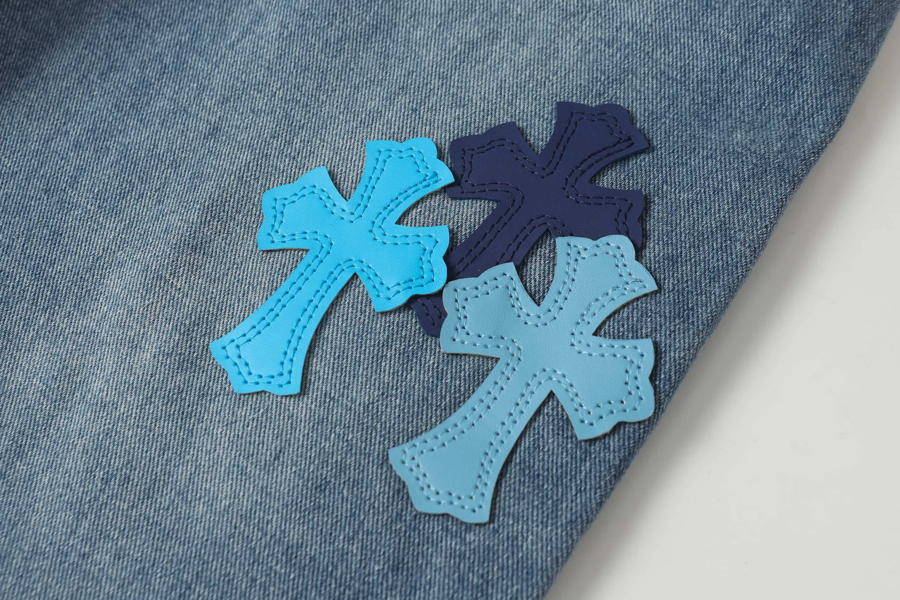 P270 Chrome Hearts/Chrome Hearts 25ss classic colored leather cross washed color cloth denim trousers for men and women Color: Picture color Code number: 28-36